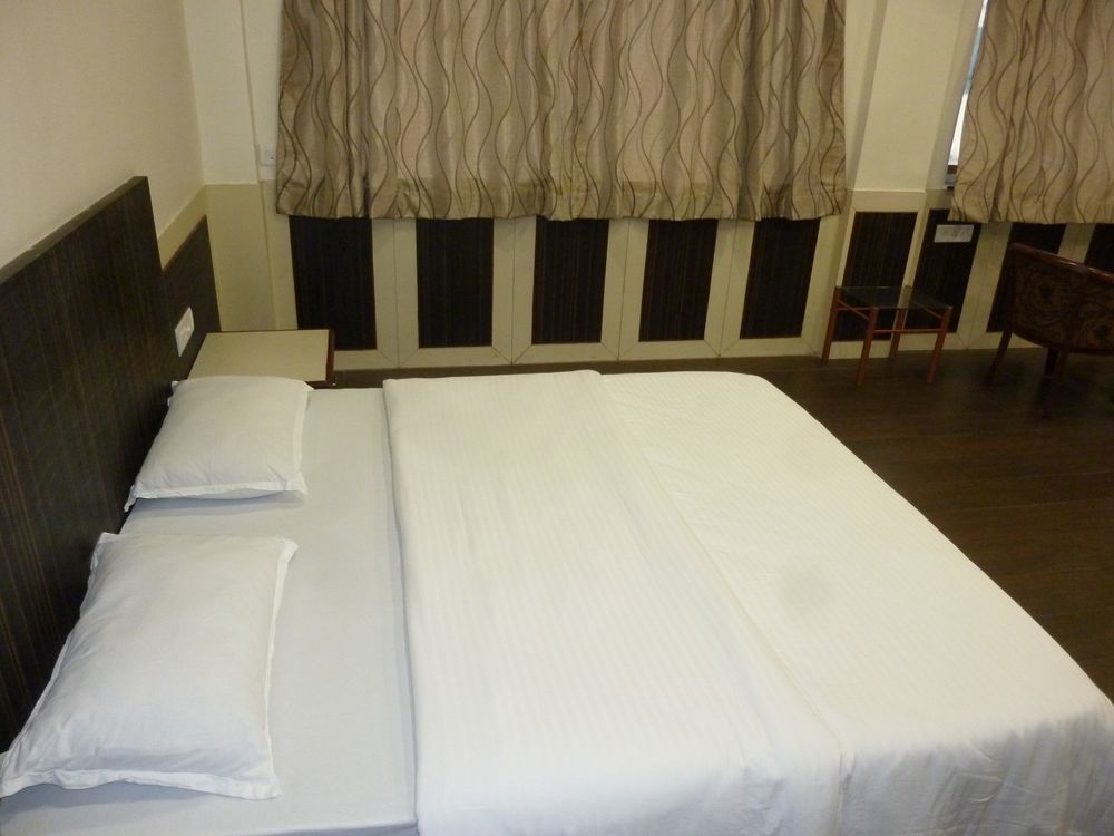 Hotel City Point Dadar Bombay Eksteriør billede