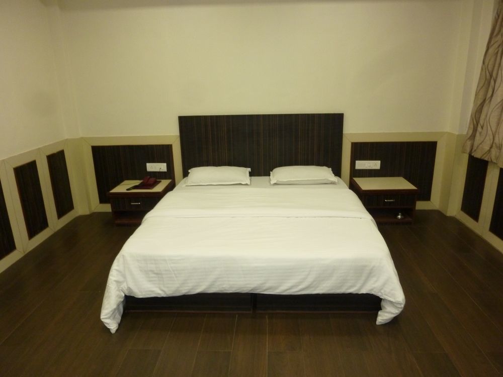 Hotel City Point Dadar Bombay Eksteriør billede